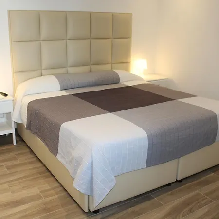Aparthotel Fanny 4*