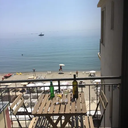 Hotel apartamentowy Fanny 4*