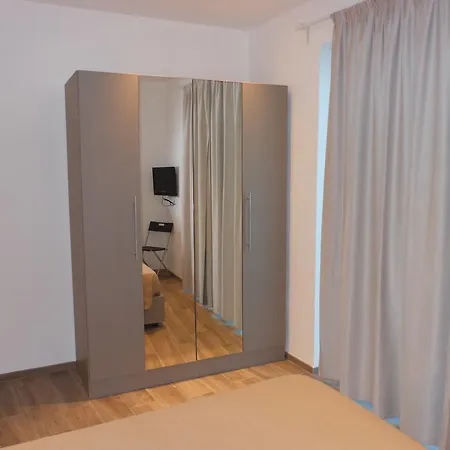 Hotel apartamentowy Fanny Alassio