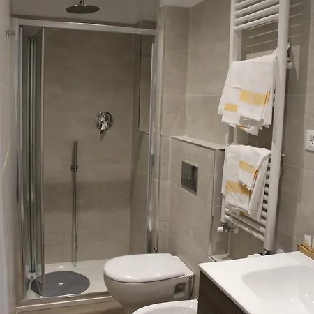 Fanny Hotel apartamentowy 4*