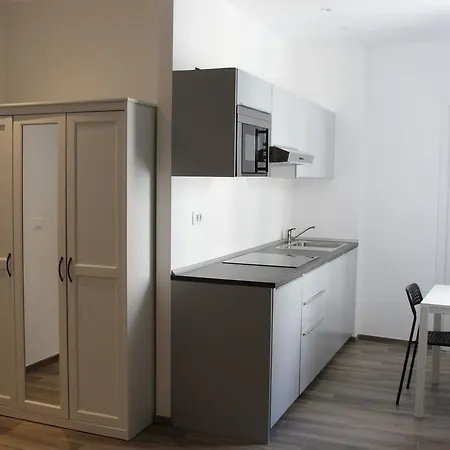 Fanny Hotel apartamentowy Alassio